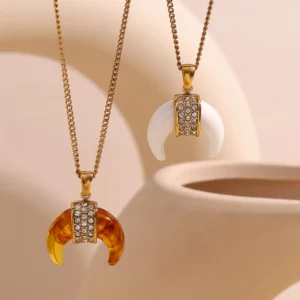 Vintage Stainless Steel 18k Gold Plated Waterproof Resin Amber Horn Zircon Pendant Side Chain Necklace YF3914